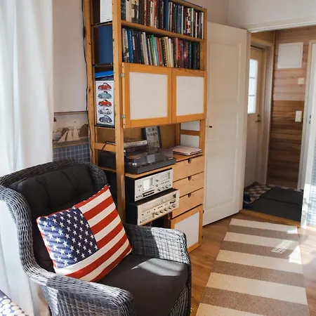 Ilmastoitu Vierassviitti - Roosa *