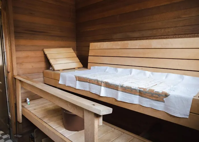 Ilmastoitu Vierassviitti - Roosa