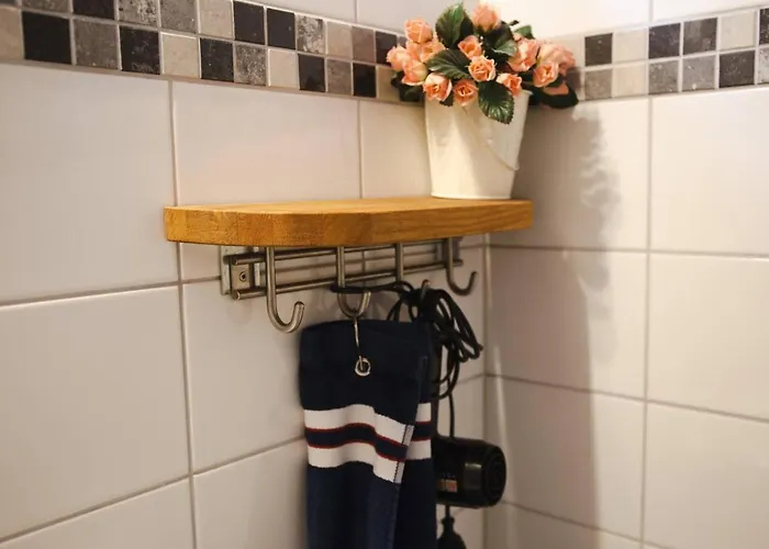 Ilmastoitu Vierassviitti - Roosa